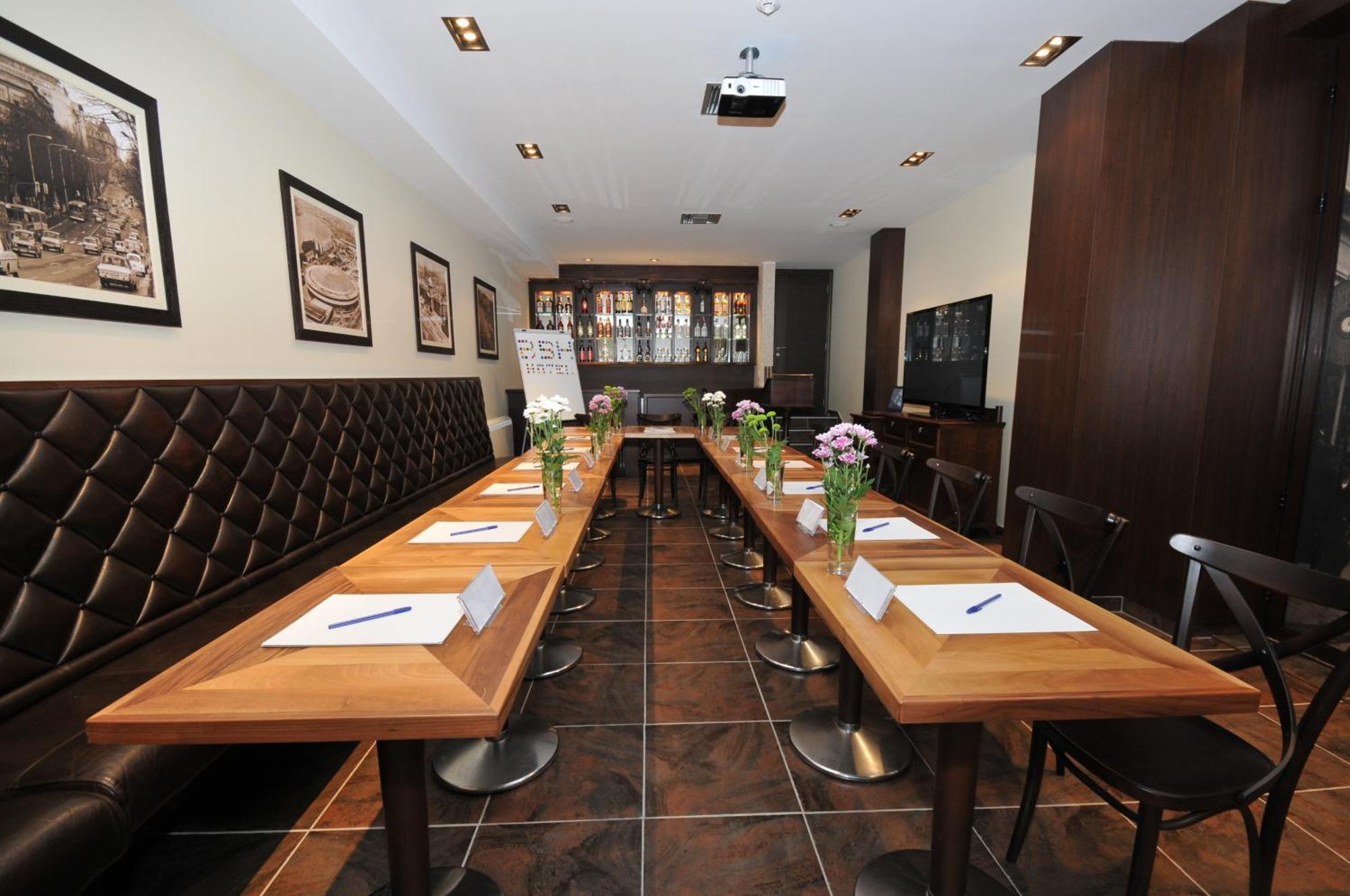 Belgrade Boutique House Bed & Breakfast ภายนอก รูปภาพ