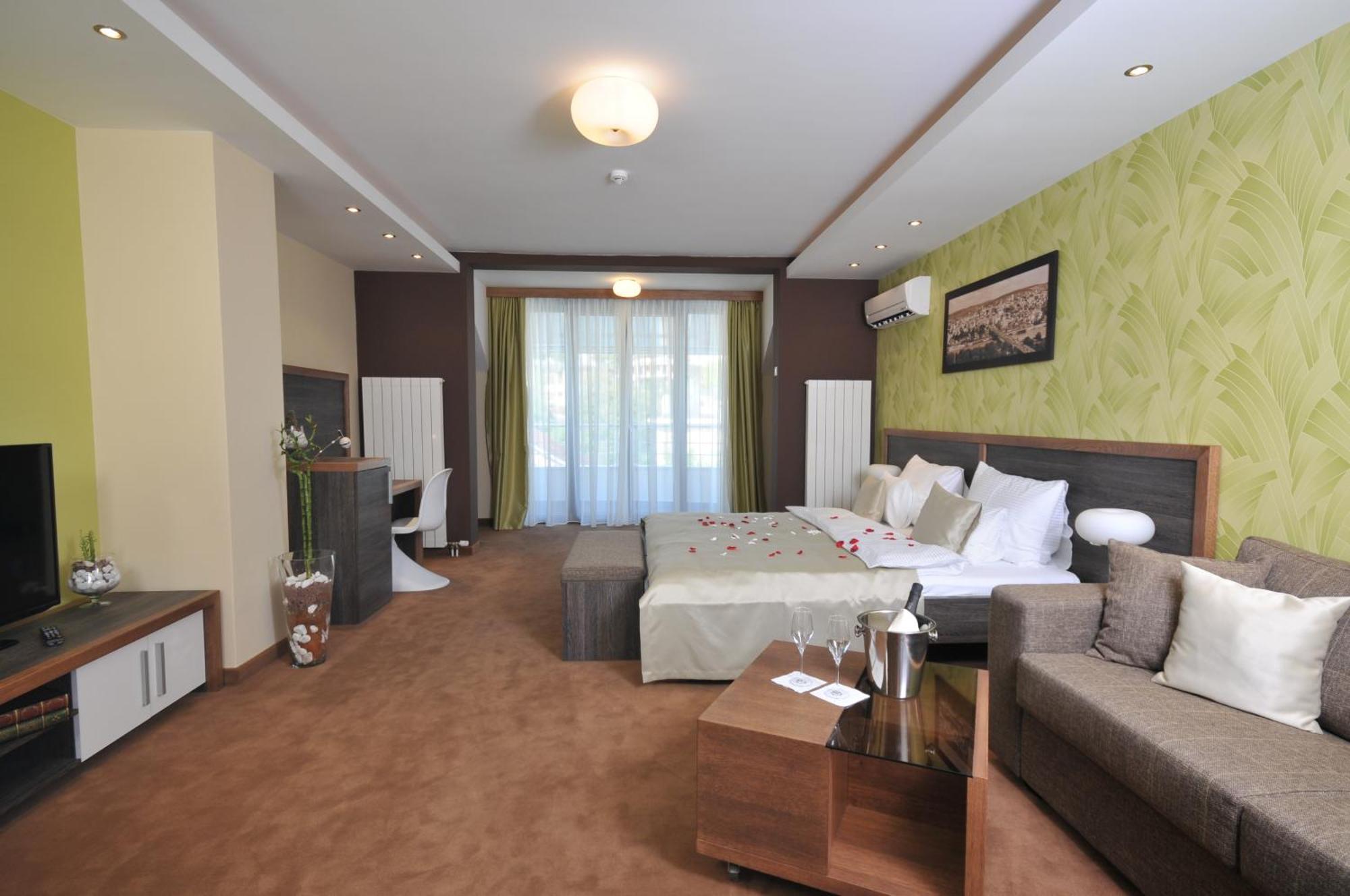 Belgrade Boutique House Bed & Breakfast ภายนอก รูปภาพ