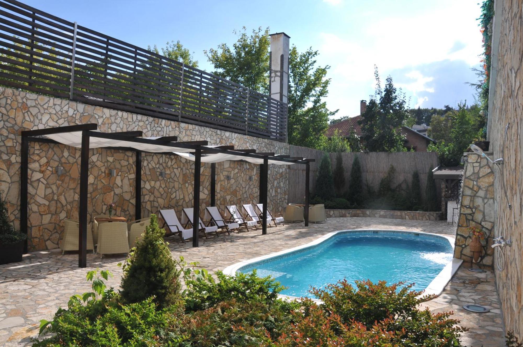 Belgrade Boutique House Bed & Breakfast ภายนอก รูปภาพ