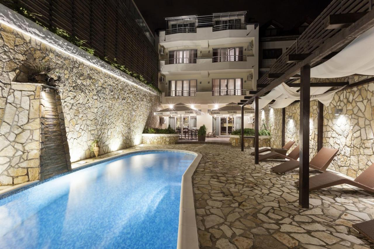 Belgrade Boutique House Bed & Breakfast ภายนอก รูปภาพ